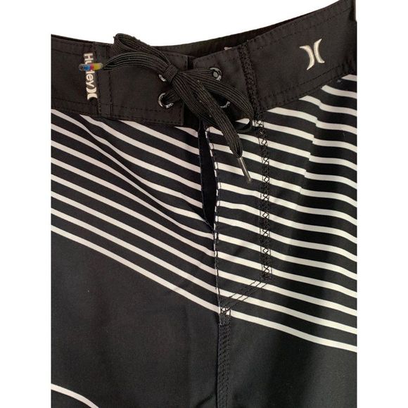Mens Hurley Board Shorts Black stripe Size 34 GUC Drawstring zip pocket 6368 - Picture 2 of 8